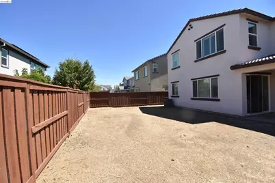 2751 Macabee Dr, Lathrop, CA 95330 - Photo 44