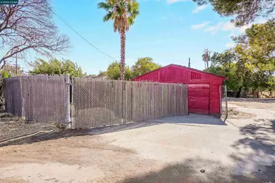 2812 Cowell, Concord, CA 94518 - Photo 6