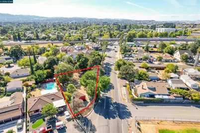 2812 Cowell, Concord, CA 94518 - Photo 2