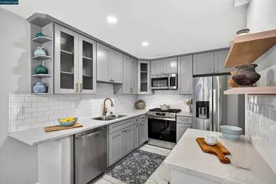 803 Orion #6, Hercules, CA 94547 - Photo 24