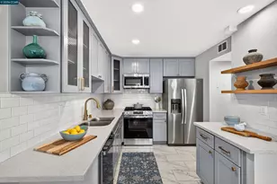803 Orion, Hercules, CA 94547 - Photo 22