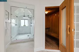 83 Donald Dr, Orinda, CA 94563 - Photo 22