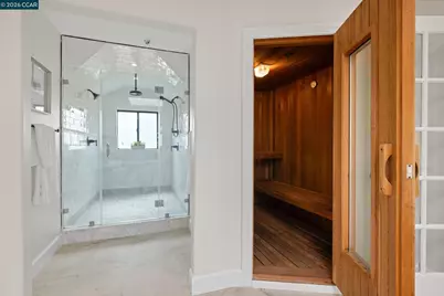 83 Donald Dr, Orinda, CA 94563 - Photo 22