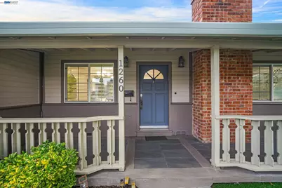 1260 Highland Blvd, Hayward, CA 94542 - Photo 2