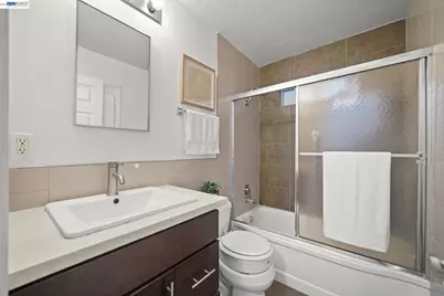 1260 Highland Blvd, Hayward, CA 94542 - Photo 22