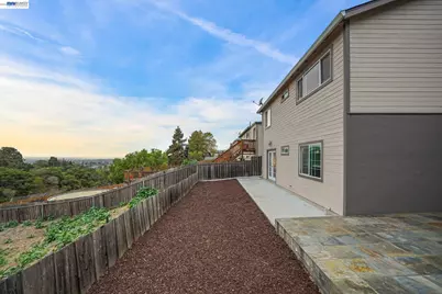 1260 Highland Blvd, Hayward, CA 94542 - Photo 16