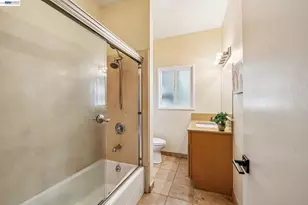 1801 Wood St, Alameda, CA 94501 - Photo 20