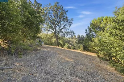 0 Hamlin Rd, Lafayette, CA 94549 - Photo 2