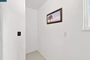 2279 St George Dr, Concord, CA 94520 - Photo 32
