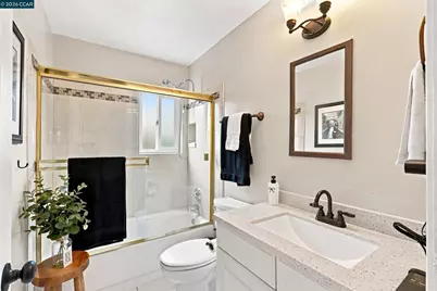 2279 Saint George Dr, Concord, CA 94520 - Photo 20