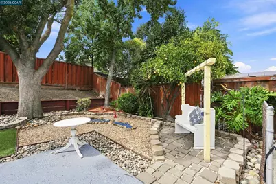 2279 Saint George Dr, Concord, CA 94520 - Photo 40