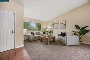 905 Heron Dr, Suisun City, CA 94585 - Photo 12