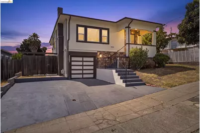 4207 Carrington St, Oakland, CA 94601 - Photo 1