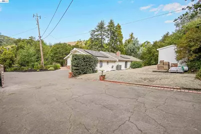 9338 Crow Canyon Rd, Castro Valley, CA 94552 - Photo 70