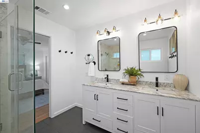 9338 Crow Canyon Rd, Castro Valley, CA 94552 - Photo 38