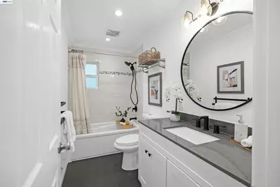 9338 Crow Canyon Rd, Castro Valley, CA 94552 - Photo 30