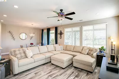 653 Waterwood Dr, Rio Vista, CA 94571 - Photo 16