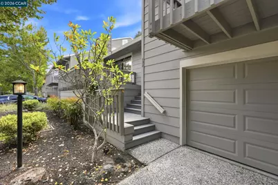 900 Augusta Dr, Moraga, CA 94556 - Photo 4