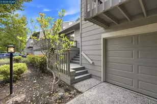 900 Augusta Dr, Moraga, CA 94556 - Photo 4