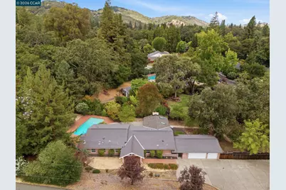 220 Hemme Ave, Alamo, CA 94507 - Photo 2
