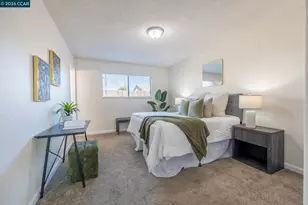 1012 Humphrey Dr, Suisun City, CA 94585 - Photo 32