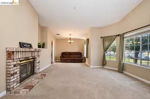 4239 Sequoia Dr, Oakley, CA 94561 - Photo 6
