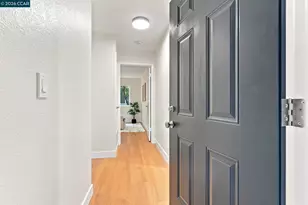 42 Emery Bay Dr, Emeryville, CA 94608 - Photo 6