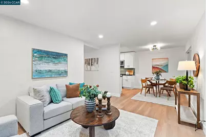 42 Emery Bay Dr, Emeryville, CA 94608 - Photo 10