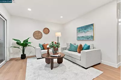 42 Emery Bay Dr, Emeryville, CA 94608 - Photo 12