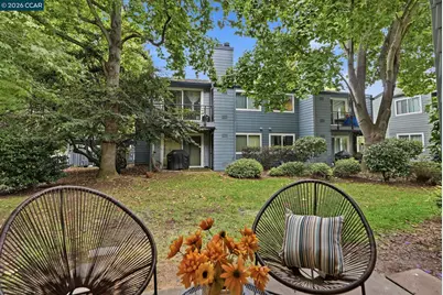 42 Emery Bay Dr, Emeryville, CA 94608 - Photo 30