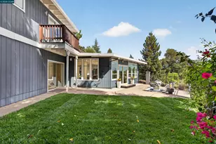 11 Las Palomas, Orinda, CA 94563 - Photo 1