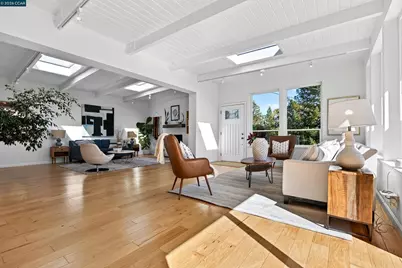 11 Las Palomas, Orinda, CA 94563 - Photo 10