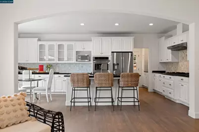27 Stanton Ave, Orinda, CA 94563 - Photo 6