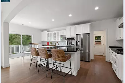 27 Stanton Ave, Orinda, CA 94563 - Photo 34