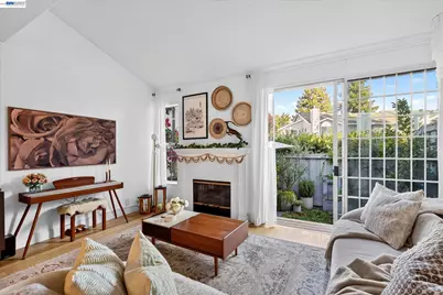 551 St John St, Pleasanton, CA 94566 - Photo 12