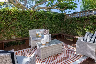 1265 Hopkins St, Berkeley, CA 94702 - Photo 60