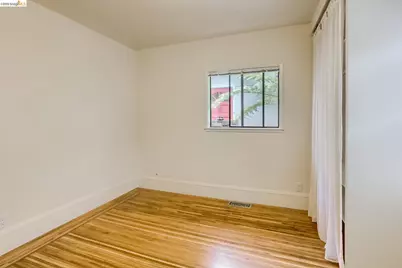 1265 Hopkins St, Berkeley, CA 94702 - Photo 20