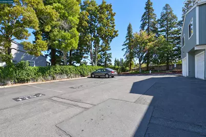 1152 Maywood Lane, Martinez, CA 94553 - Photo 32