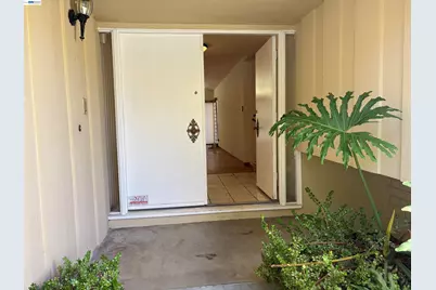 1350 Murchison Dr, Millbrae, CA 94030 - Photo 4
