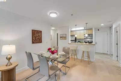 6400 Christie Ave #4118, Emeryville, CA 94608 - Photo 8