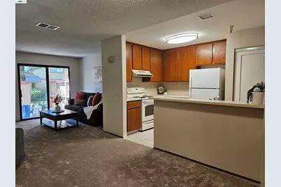 247 Warren Cmn, Fremont, CA 94539 - Photo 4