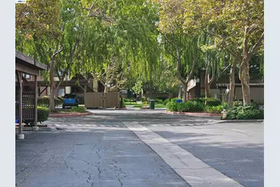 247 Warren Cmn, Fremont, CA 94539 - Photo 20
