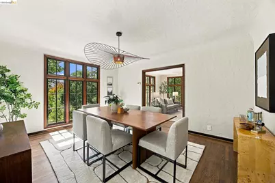 939 Hillcroft Circle, Oakland, CA 94610 - Photo 10