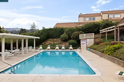 6444 Parklane Plz, Martinez, CA 94553 - Photo 30