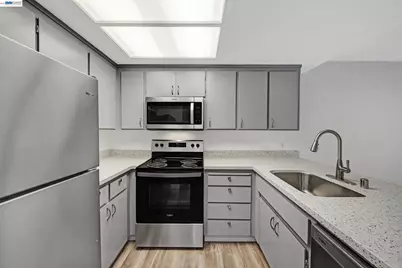 20115 Redwood Rd #15, Castro Valley, CA 94546 - Photo 46