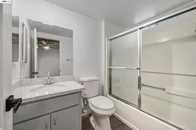 20115 Redwood Rd #15, Castro Valley, CA 94546 - Photo 40