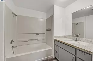 20115 Redwood Rd, Castro Valley, CA 94546 - Photo 24