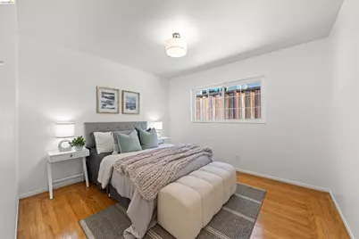 4833 Shetland Ave., Oakland, CA 94605 - Photo 14