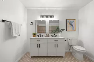 4833 Shetland Ave, Oakland, CA 94605 - Photo 20