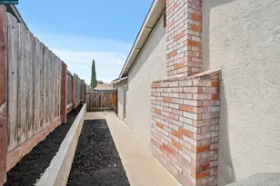 2115 Ackerman Dr, Pittsburg, CA 94565 - Photo 54